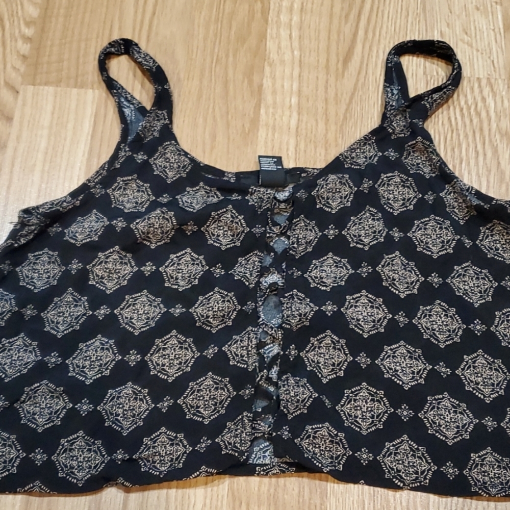 Cropped top